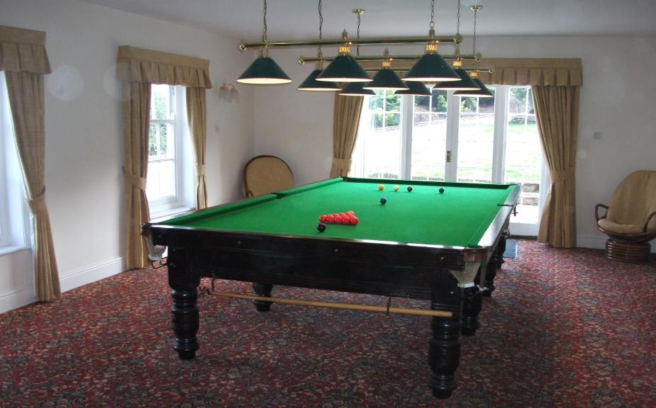 billiard